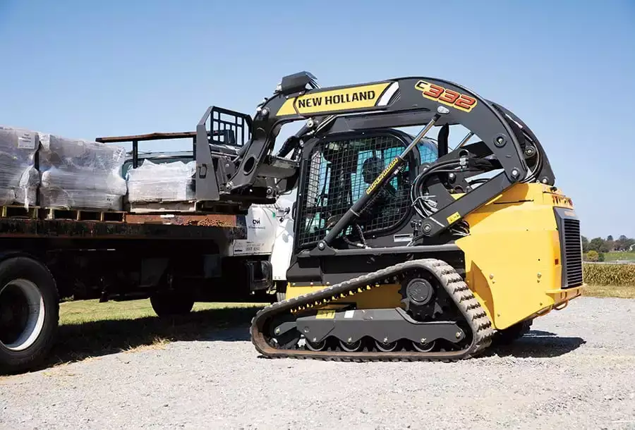 compact-track-loaders-gallery-06