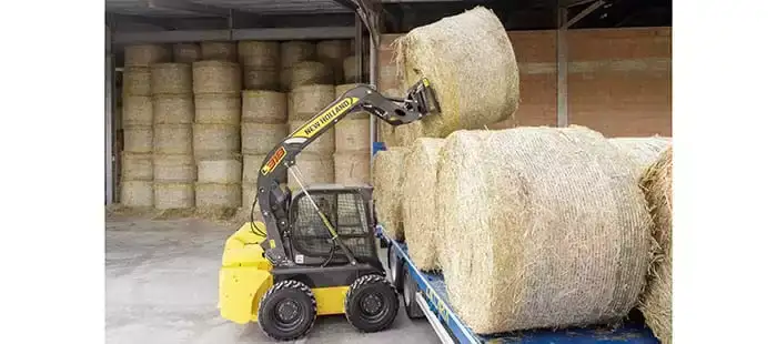 boom-and-performance-300-series-skid-steer-01a